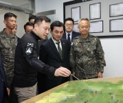 국방장관, 수방사 작전태세 점검