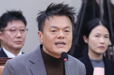 박진영, 4대 기획사 특혜 의혹에 “몇백억 손해 감수하고 함께 하는 것”