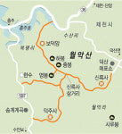 밝은 달… 거대한 암반, 여성을 상징하는 ‘陰山’