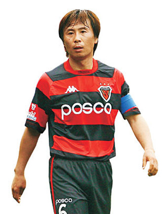 <‘프로 18년’ 스포츠 스타들>프로축구 매일 최다출장 신기록-포항 김기동