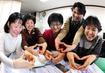 <사랑 그리고 희망 - 2010 대한민국 리포트>코리안 양호선생님들, 몽골에 ‘건강기록부’ 만들어주다
