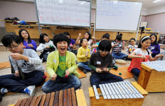 <2010 서울형 그물망 문화복지 현장 탐방-(하)>“새로운 音 만나 생각 넓어져… 일생의 행운”