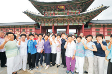 <1사1촌이 국격 높인다>年 2회 정기교류로 생생한 의견 수렴… 農政 연구에 큰 힘