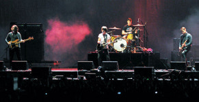 <스타 앤 조이>악틱 몽키스 “뻔한 음악은 절대 만들지 않아요”