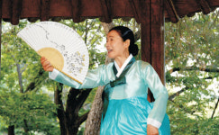 <파워인터뷰>안숙선은 누구… 가야금 명인 이모에 끌려 입문