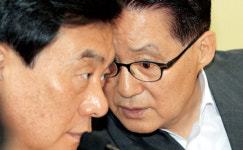 ‘朴을 때려라’