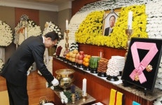 李대통령 조문… 故 구평회 회장 광화장 추서