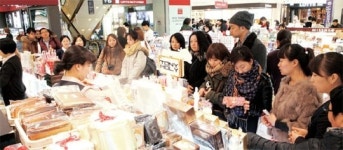 한국 화장품 ‘인기폭발’