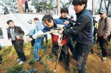 대한문 농성대, 또 불법천막 설치 시도