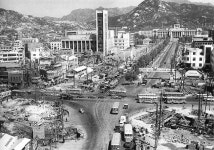 <문득 돌아본 ‘그때 그곳’>흥분한 소녀팬들 ‘속옷’ 벗어던진 이대강당