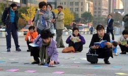 詩를 줍는 사람들