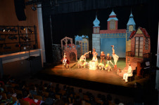 부산 청소년 전문 ‘안데르센극장’ 내일 문연다