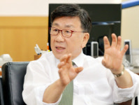 < His Story >“특색 있는 프로그램 사계절내내 가득채워 ‘문화의 거점’ 만들 것”