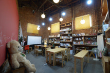 <김종대의 동네 집 이야기>글쓰기교육·영화상영·커피… 매일 테마가 바뀌는‘사랑방’