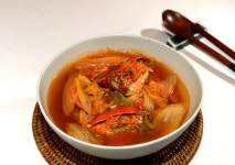 <정재덕 셰프의 사계절 건강 밥상>게국지, 김치와 꽃게 … 두 밥도둑의 ‘얼큰한 만남’