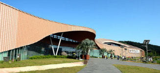 마량포구·동백정 갈대밭뿐이었는데 ‘관광백화점’됐네…