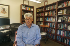 <‘미래를 이야기하자’ 美 석학 인터뷰>“트럼프, 한국땅 밟고 ‘나는 서울 시민’ 공표하길 바란다”