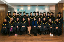 < Her Story >‘물방울나눔회’는… 이주여성 적응 도우려 2009년 결성, 6년째‘꿈드림학교’운영