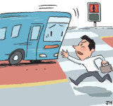 빨간불에 횡단로 건너고 정류장선 밀치고… 불안한 버스전용차로