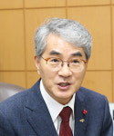 박종훈 경남교육감 “7년간 192명 정규직 채용… 3월엔 특수학교 ‘거창나래校’ 문열어”
