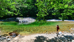 기도 하나 품고… 오체투지하듯 오르는 길