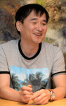 “힘든 시기 지나올 수 있었던 것은 소설 아닐지라도 글을 썼기 때문”