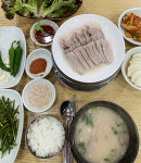 <편식주의자의 미식여행>어묵 한 점, 돼지국밥 한 술 바닷바람 쐬며 즐기는 소박한 맛