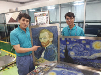 철판에 고흐그림 코팅… 친환경 건자재 ‘포스마블’