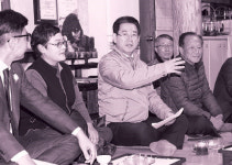 < Leadership 클래스-김영록 >직접 간식들고 직원들 찾아가 스킨십… 현안마다 ‘애가 닳도록’ 챙겨