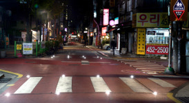 금천구, 횡단보도 밝히는 LED 조명 초교 인근 시범설치