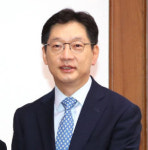 2심서 징역2년 김경수 “대법원서 신속히 결론 내주길”
