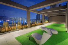 옥상을 와인바로… 클래스가 다른 힐링단지