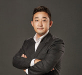 윤홍선 “죽을 뻔한 공연 심폐소생술 받은 느낌”
