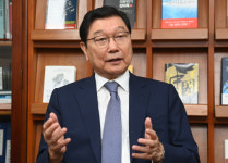 정덕구 “中, 강성·민족주의로 회귀…‘강압외교’에 ‘자강외교’ 맞서야”