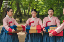 궁녀 ‘왕의 여자’ 인식은 잘못… 관리처럼 정식 품계받은 전문직 공무원[박영규의 조선 궁궐 사람들]