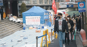 길막은 농성장… 통행 불편