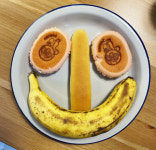 <포토 에세이>“아빠 좀 웃어!”… 아이가 차린 아침밥상