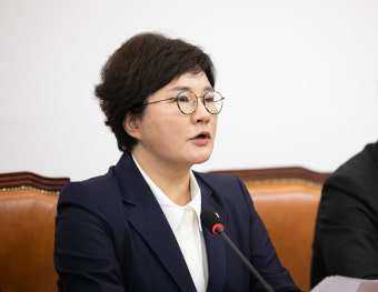 조수진, 최고위원 사퇴…“윤핵관도 2선으로 물러나라”