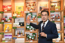 “농축산물 유통망 고강도 구조조정… 농민·소비자 모두 위한 길”[파워인터뷰]