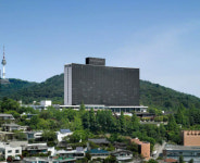 서울 남산 하얏트 호텔, 블루코브운용에 7000억 원대 매각