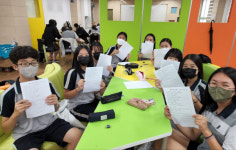 “손글씨 쓰며 ‘지성’ 넓히고 클래식 연주하며 ‘감성’ 키워요”[선생님 선생님 우리 선생님]