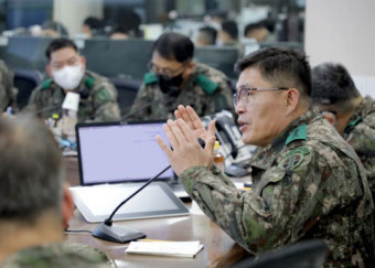 [단독]내달 지작사령관 포함 군수뇌부 교체설…합참의장 교체 시 중폭인사
