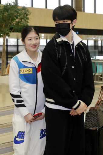 차준환·이해인 등 피겨대표팀, ‘팀 트로피’ 출전 일본 출국