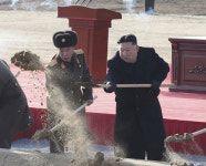 “北, 태양열온실 짓겠다는 등 주민에 건설자금 강요”…반강제적 인력 동원도
