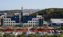 자택 도시가스밸브 열고 라이터를…경찰, ‘폭발사고’ 50대男 긴급체포