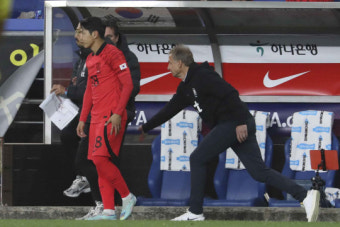 클린스만 “이강인, 아시안게임 출전 문제 없을 것… PSG와 계약 조항 넣어”