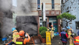 부산 목욕탕 폭발 사고 중상자 2명은 소방관, 부상자 24명으로 늘어