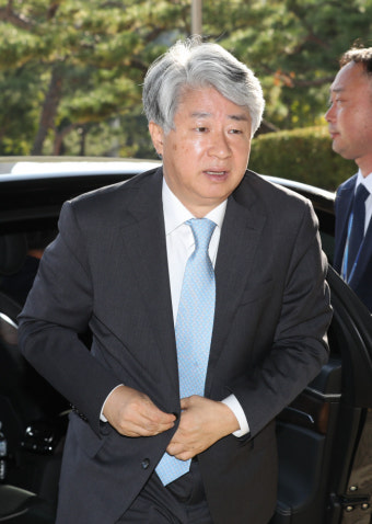 윤 대통령, 오늘 새 헌재소장 이종석 지명 예정… 민주당 “대통령 친구” 공세, 또 부결 나서나