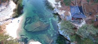 수승대 물길에 ‘근심’ 비우고 정자선 ‘허기진 마음’ 채운다[박경일기자의 여행]