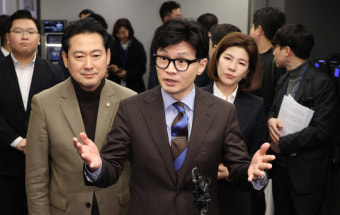 한동훈, ‘명품백 의혹’에 “대통령실과 갈등 없다…국민 눈높이서 생각할 문제”